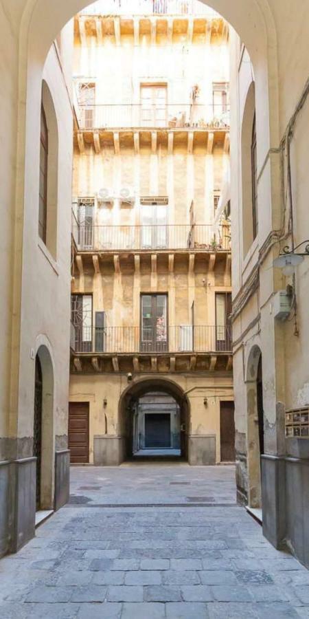 Apartmán Alla Corte Del XIX Secolo Katánie Exteriér fotografie